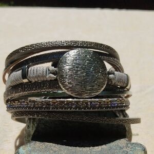 NWOT Multi strand Bracelet With Magnetic Closure In Silver Tones